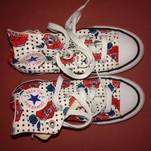 Girl's Converse High tops